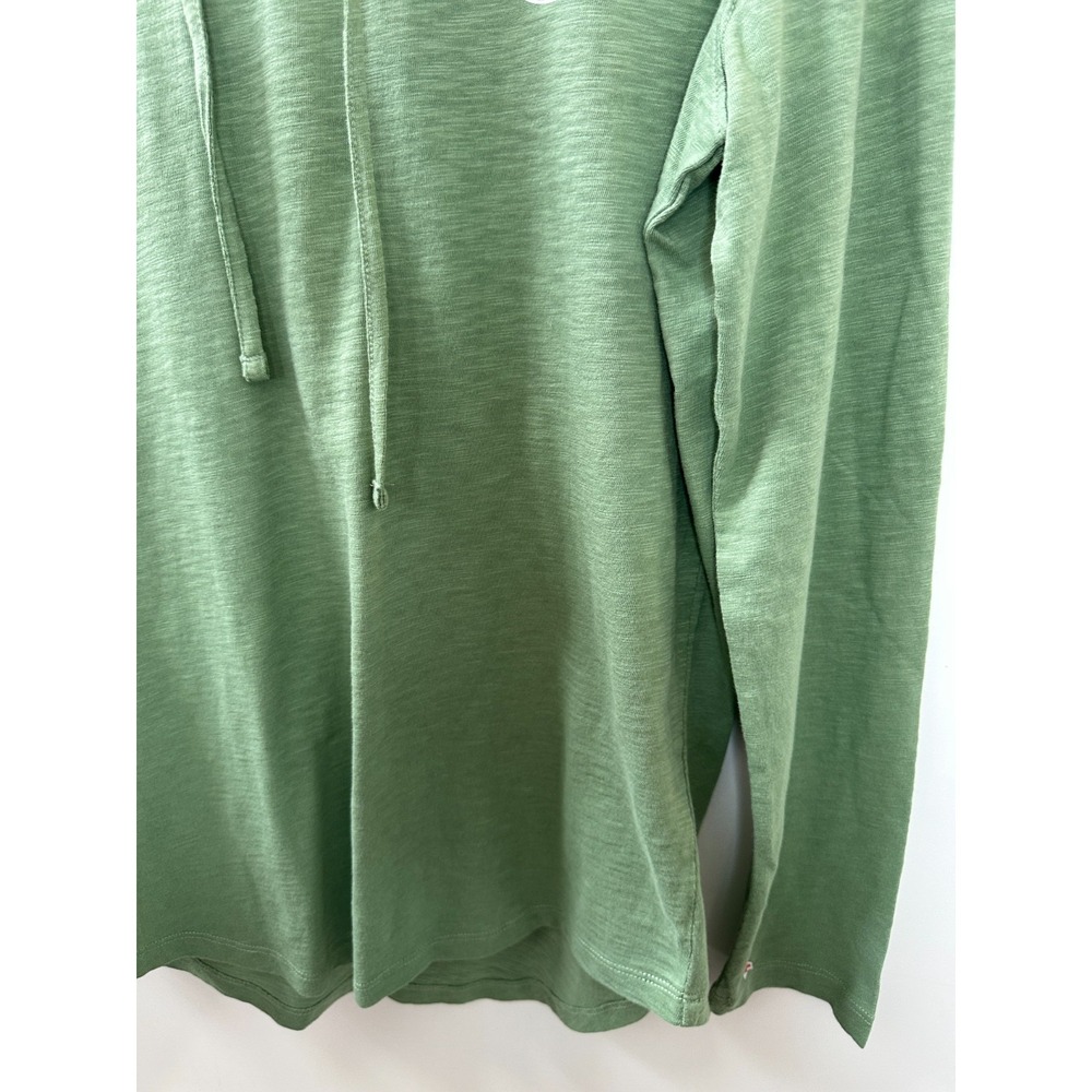 NEW Vineyard Vines Green Slub Whale Dot Curved Hem Hoodie Tee Medium Cotton Top - Picture 7 of 16